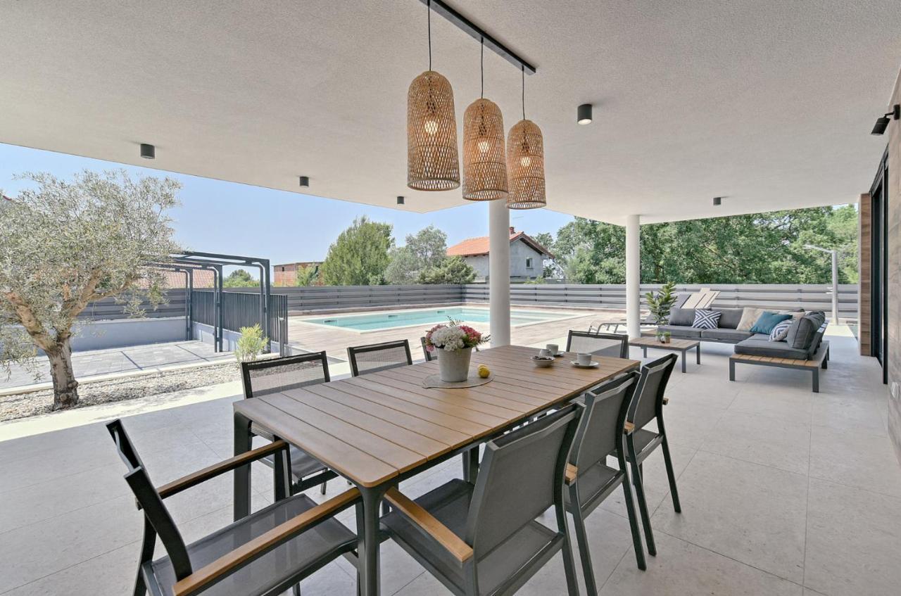 New Villa Tihi Otok Near The Beach Fazana Exterior photo
