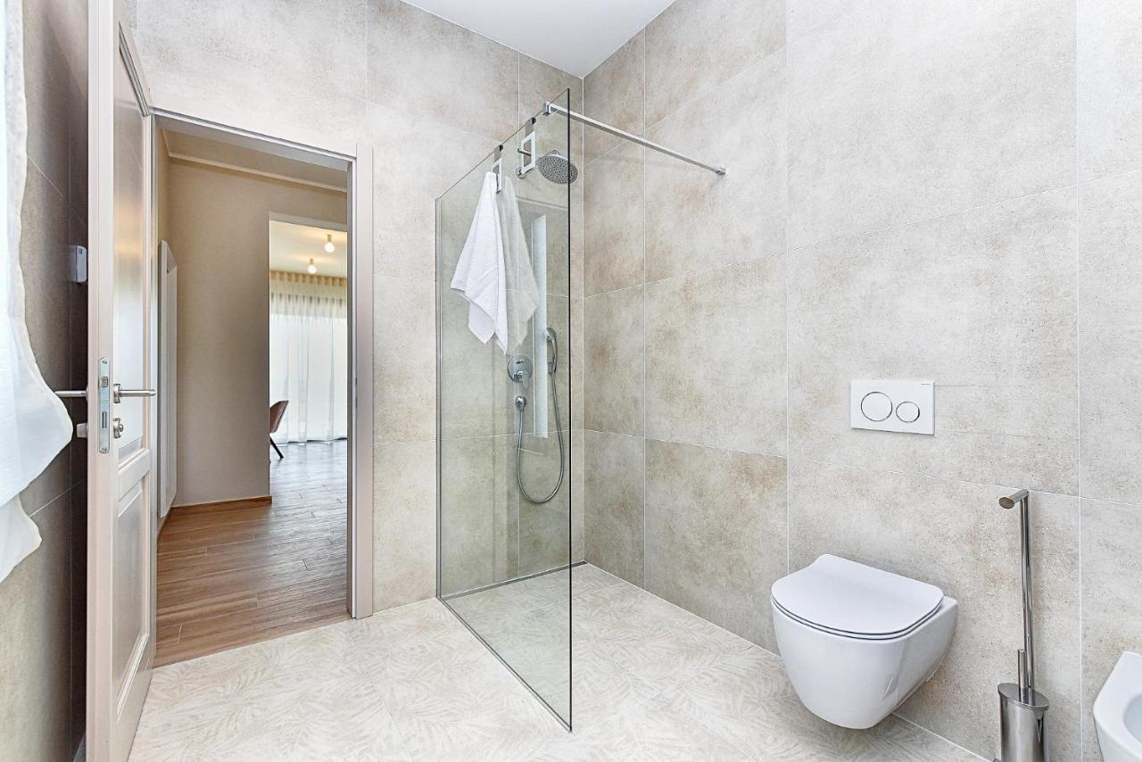New Villa Tihi Otok Near The Beach Fazana Exterior photo